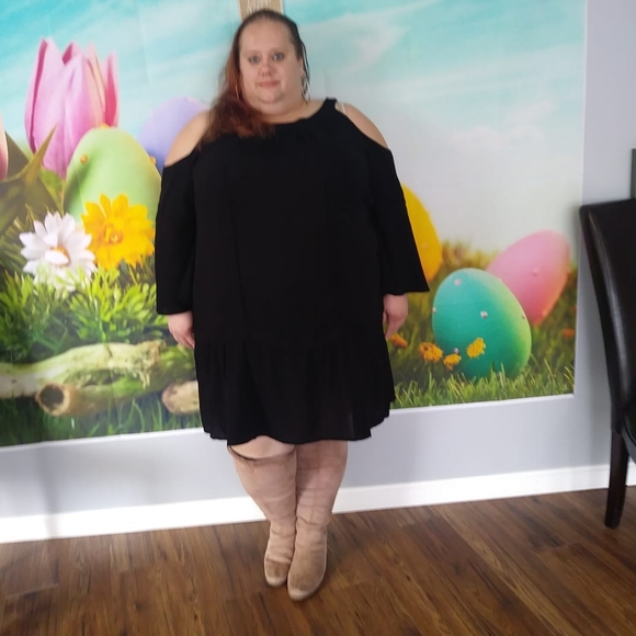 junehall27